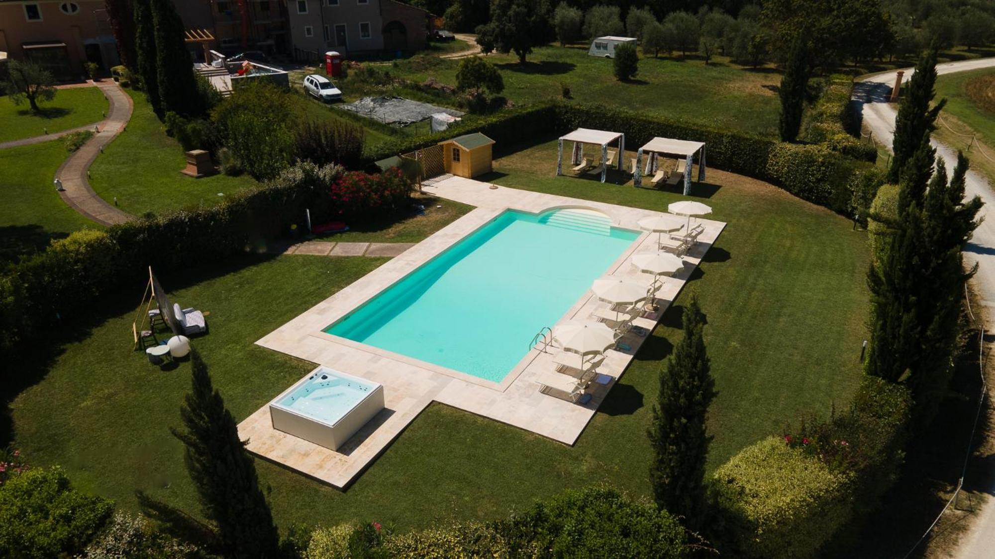 Le Colombaie Country Resort Ponsacco Exterior photo