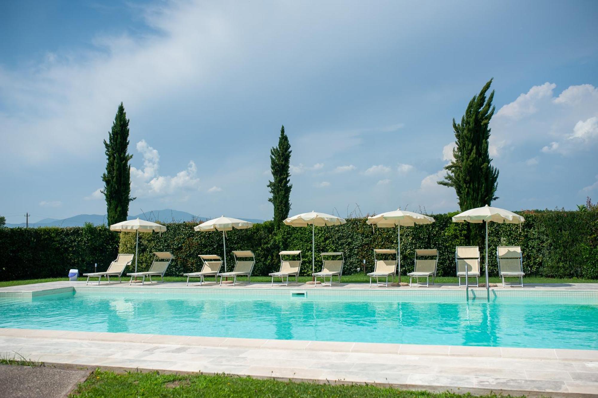 Le Colombaie Country Resort Ponsacco Exterior photo