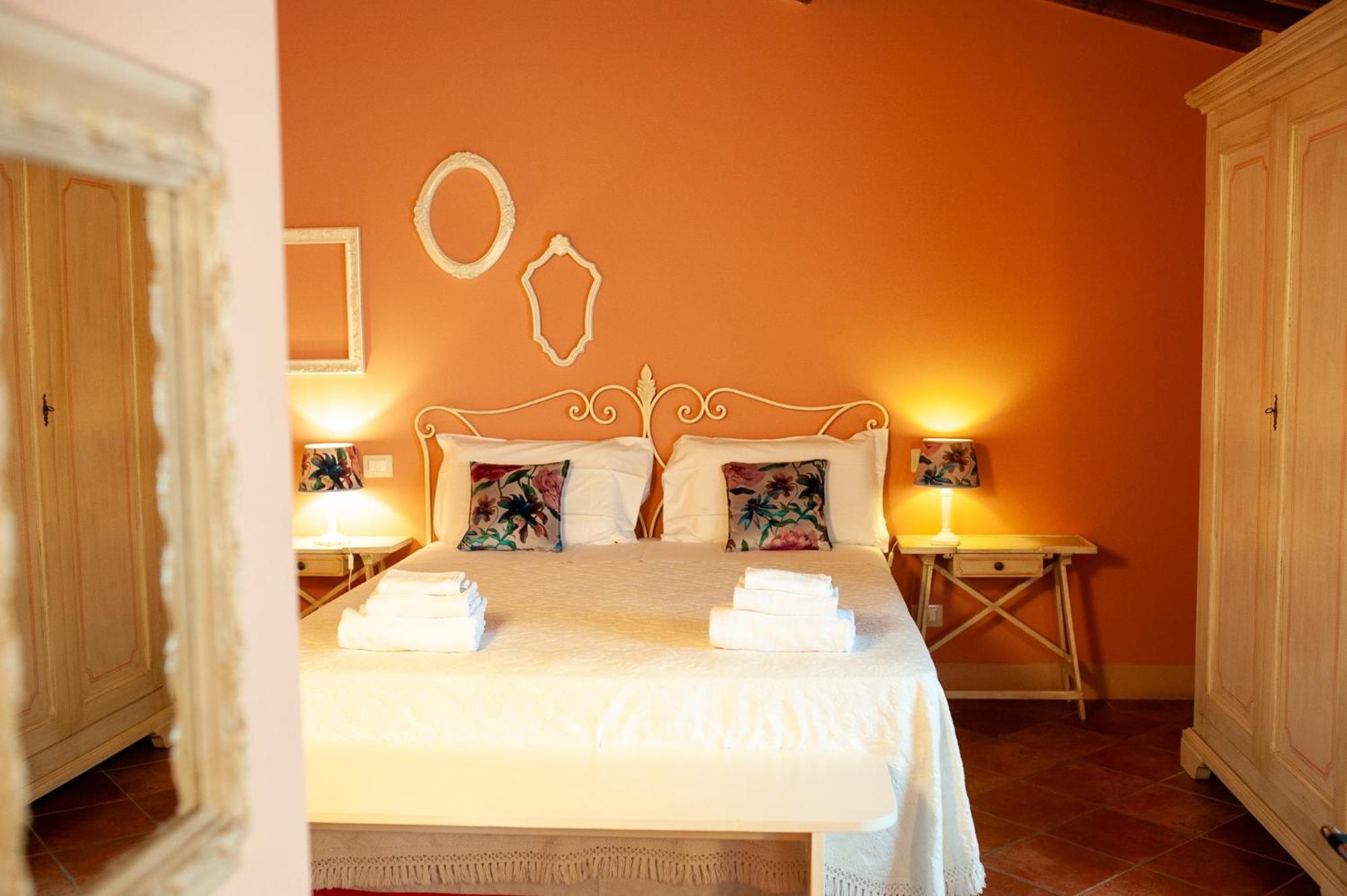 Le Colombaie Country Resort Ponsacco Exterior photo
